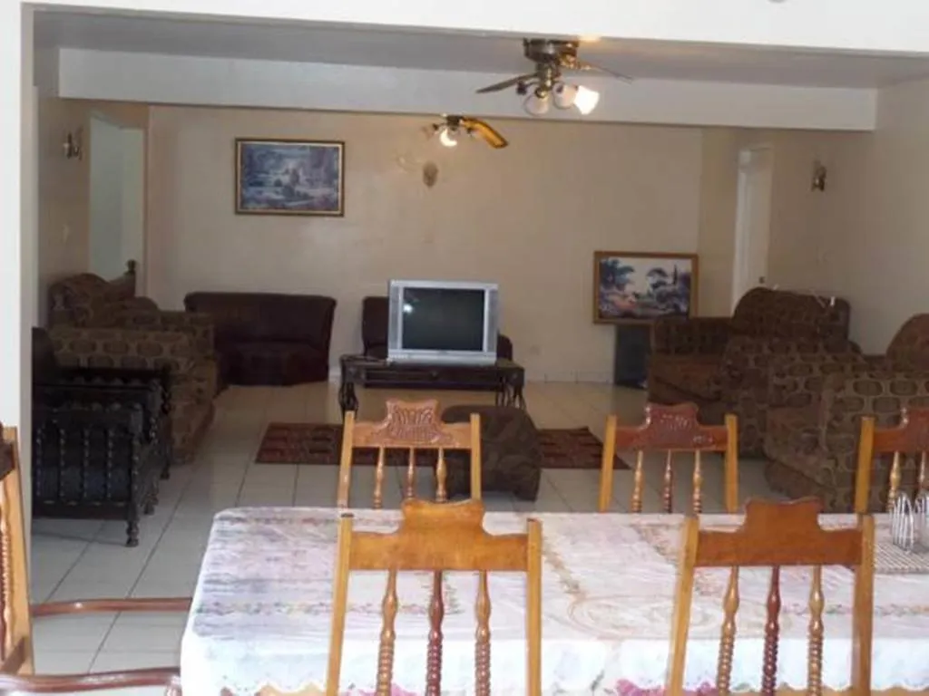 Alojamento de Acomodação e Pequeno-almoço Villa Donna Inn Montego Bay